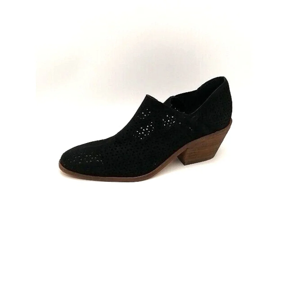 Vince Camuto vince camuto